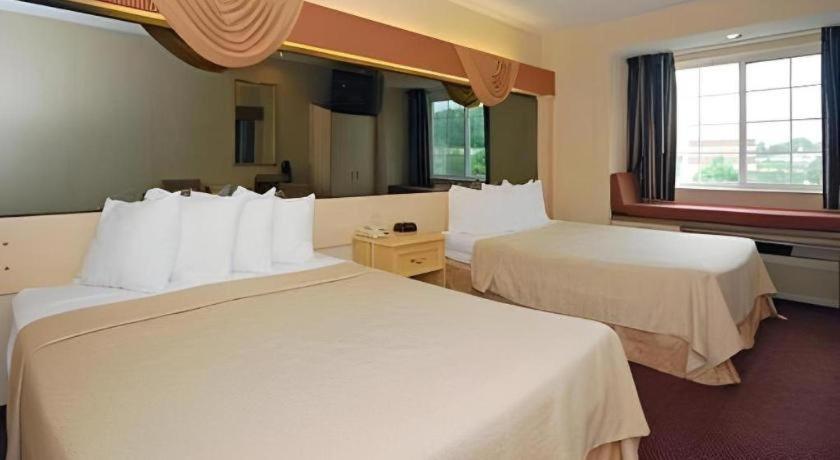 מאונט ג'ולייט Quality Inn & Suites מראה חיצוני תמונה